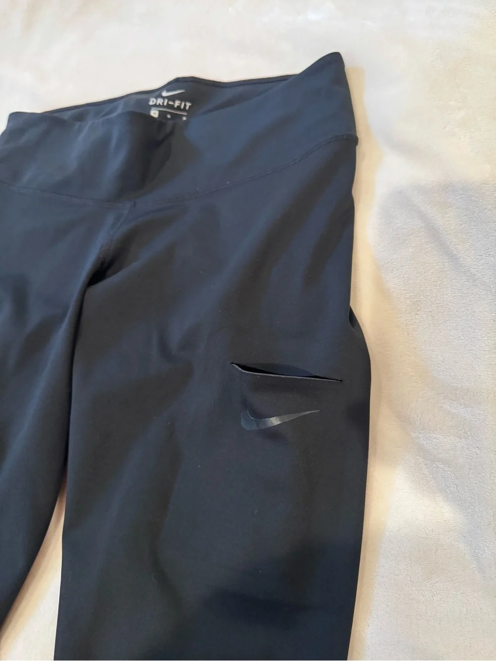 Nike Power Hyper Tight Fit Legging